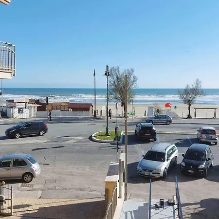 Sweet Home & Wellness Affittacamere Nettuno Exterior photo