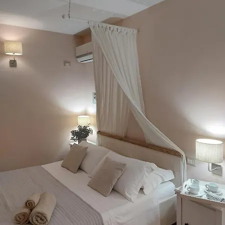 Sweet Home & Wellness Affittacamere Nettuno Exterior photo
