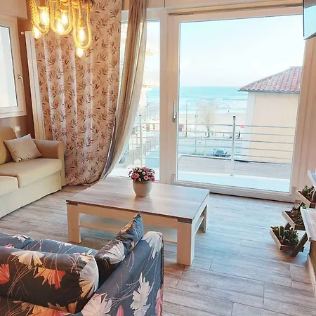Sweet Home & Wellness Affittacamere Nettuno Exterior photo